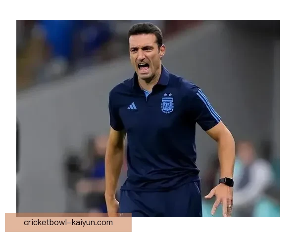 斯卡洛尼与梅西关系持续良好，备受关注的教练与核心球员默契提升。