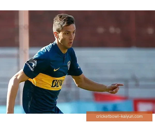 罗德里戈展现足球天赋，少年时期承载梦想的起点持续为人关注