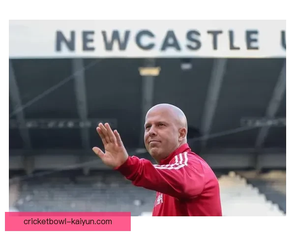 克洛普球队风格演变：分析其战术调整与表现变化