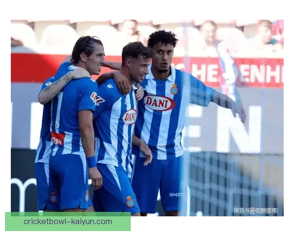 伊尼亚基进攻创造力持续提升，本赛季表现稳健